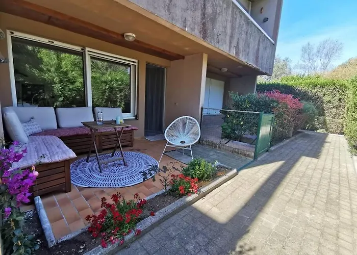 Neuf A 150m De La Ιέρ